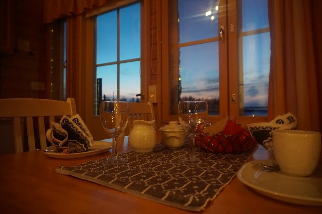 Wanha Pappila Cottages Simoniemi Rom bilde