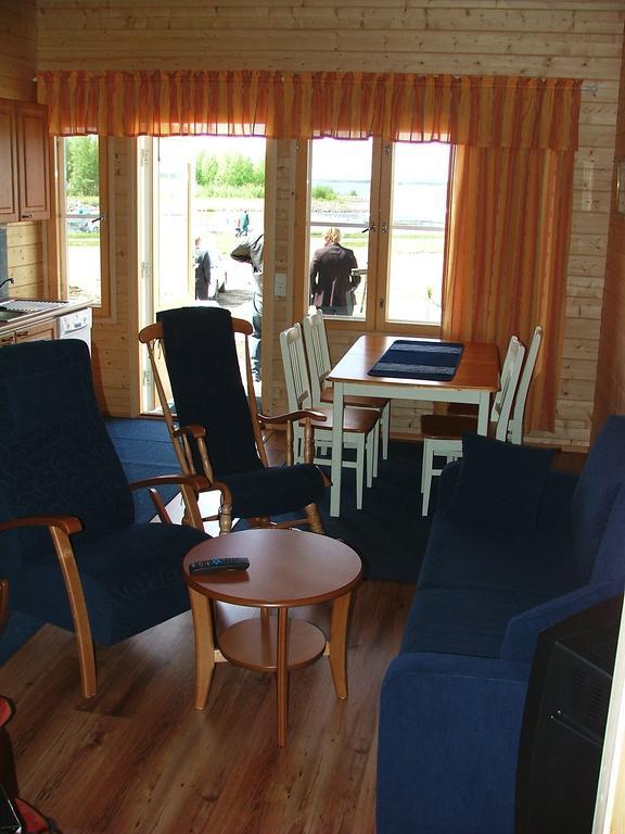 Wanha Pappila Cottages Simoniemi Eksteriør bilde