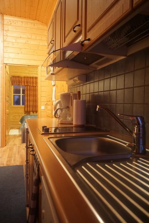 Wanha Pappila Cottages Simoniemi Eksteriør bilde