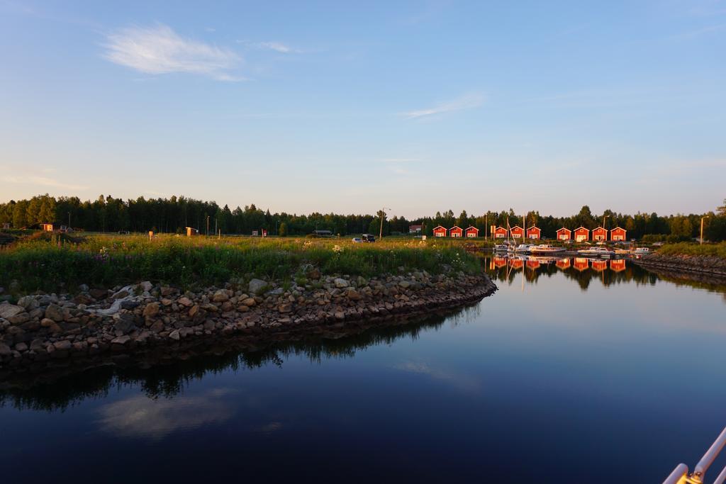 Wanha Pappila Cottages Simoniemi Eksteriør bilde